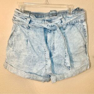 Express Shorts Size 10 Shortie Super HiRise Retro Mineral Wash Denim Tiebelt